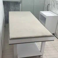 تخت سالن زیبایی