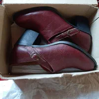 کفش چرم طبیعی نو و آکبند ۳۷|کیف، کفش، کمربند|ساری, |دیوار