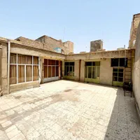 ویلایی دورشهر ۱۸۰متر قدیمی|فروش خانه و ویلا|قم, دورشهر|دیوار