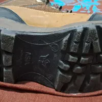 کفش کوهنوردی سایز39 درحد نو فقط ۲بار استفاده شده.|کیف، کفش، کمربند|دوگنبدان, |دیوار