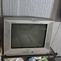 تلویزیون ۲۱ اینچ