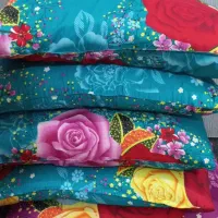 بالشت پر ۷عدد