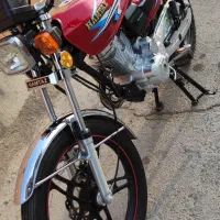 همتاز ۲۰۰ پاصفر