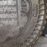 سینی قدیمی عکس حضرت موسی|کلکسیون اشیاء عتیقه|تهران, خانی آباد نو جنوبی|دیوار