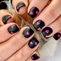 کاشت ناخن و وسایل ناخن