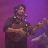 2عدد بلیط کنسرت واسه امشب ردیف 11 ساعت 6ونیم