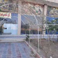 مغازه-و-رستوران