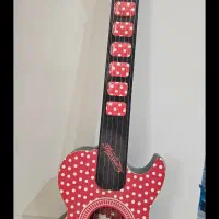 گیتار بچگانه