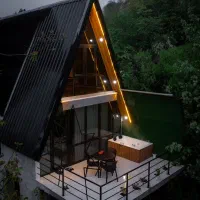 کلبه دوخوابه جکوزی جنگلی اعتمادی