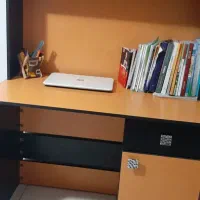 تخت و میز تحریر|تخت و سرویس خواب|شیراز, طلاب|دیوار