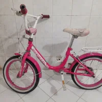 دوچرخه کیتی صورتی