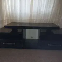 مبل و میز تلویزیون
