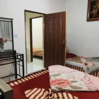طبقه دربست حیاط دار با پارکینگ