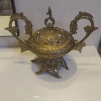 شکلاتخوری برنزی