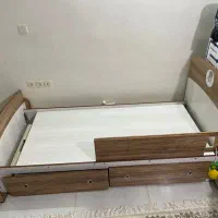 تخت نوجوان|تخت و سرویس خواب|تهران, شهرک محلاتی|دیوار