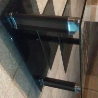 میز تلویزیون شیشه ای