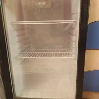 یخچال درب شیشه‌ای