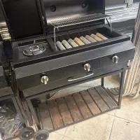 کباب پز گازی مشکی کوره ای با درب و گریل پایه کامل|اجاق گاز و لوازم برقی پخت‌وپز|مشهد, گوهرشاد|دیوار