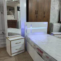 تخت خواب یک نفره پازلی //تولیدی انواع سرویس خواب|تخت و سرویس خواب|خمینیشهر, |دیوار