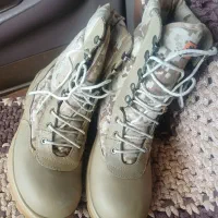 پوتین سایز۴۲معاوضه باسایز۴۳