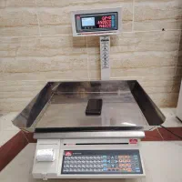 بورس انواع ترازو های دست دوم با گارانتی در اصفهان