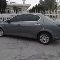 دنا پلاس ۴ ایربگ سانروف دار