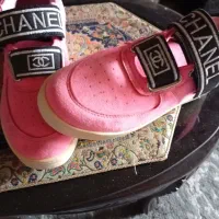 کتونی صورتی شنل|کیف، کفش، کمربند|تهران, بوستان سرخه حصار|دیوار