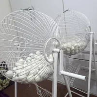 گردونه شانس یا گردونه قرعه کشی فلزی پایه دار