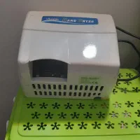 دستگاه  خشک کن دست دستشویی