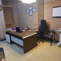میز مدیریت،صندلی گردون ،صندلی انتظار،تخت معاینه