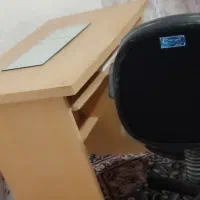 میز و صندلی و کمد