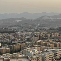 آپارتمان فاز۵شمالی