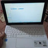 لب تاب asus e202s