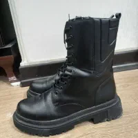 نیم بوت مشکی سایز۴۰