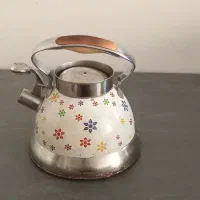 کتری سالم. سوتی