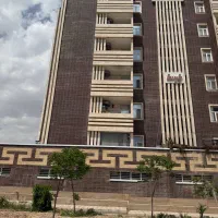 نیازمند نگهبان تمام وقت