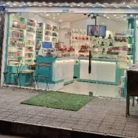 استخدام خانم جهت فروش در لوازم آرایشی