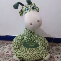 عروسک|اسباب‌بازی بچه|شیروان (خراسان), |دیوار