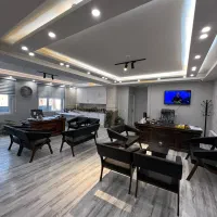 دفتر اداری ۱۰۰ متری شیک و لوکس