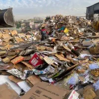 خرید و فروش کاغذ باطله،ضایعات آهن و...