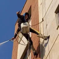 نماشویی نماشور شستن نما با طناب راپل کار کفسابی|خدمات نظافت|تهران, جنت‌آباد مرکزی|دیوار