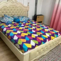 تخت خواب دو نفره با پاتختی و اینه و میز ارایش|تخت و سرویس خواب|آفتاب, |دیوار