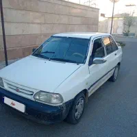 پرایدمدل 82عروسک کمی بخواردارد