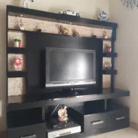 میز تی وی شلف دار هالوژن دار