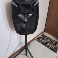 باند استودیویی کیفیت خدا