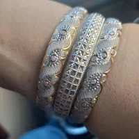 النگو طلا ۱۵۰ بالا تابلو