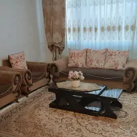 مبل و گل میز در حد نو