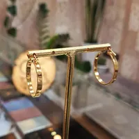 گوشواره کارتیه لاو بدون اجرت ومالیات فقط با ۶ درصد|جواهرات|رشت, فلسطین|دیوار