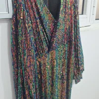 لباس مجلسی|لباس|قروه, |دیوار