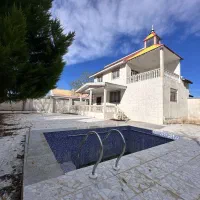 ویلا-720متری-استخر-دار